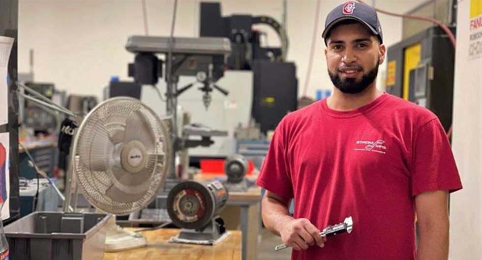 Cesar Macias-Banuelos Named Compass Precision Employee of the Month in September (September 7, 2022)